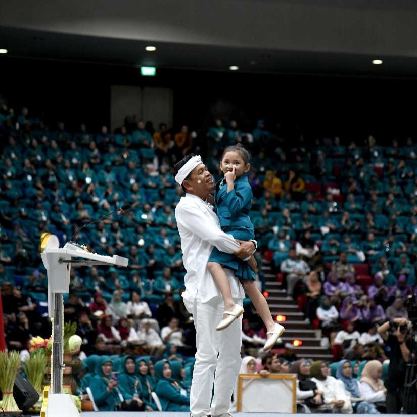 IMGDonec metus orci, malesuada et lectus vitae